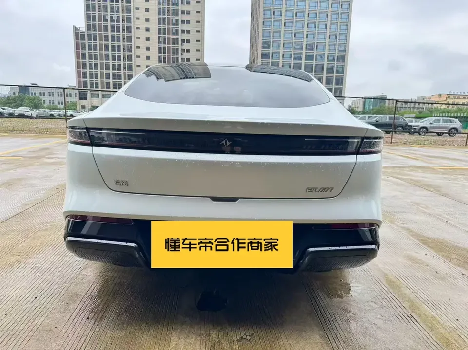 Dongfeng YiPai 007 Yipai 007 2025 Extended Range 230Air Cruise Edition 2026 — thumbnail 2