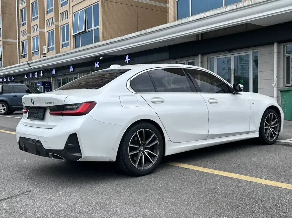 BMW 3 Series BMW 3 Series 2023 320Li M Sport Package 2023 — thumbnail 2