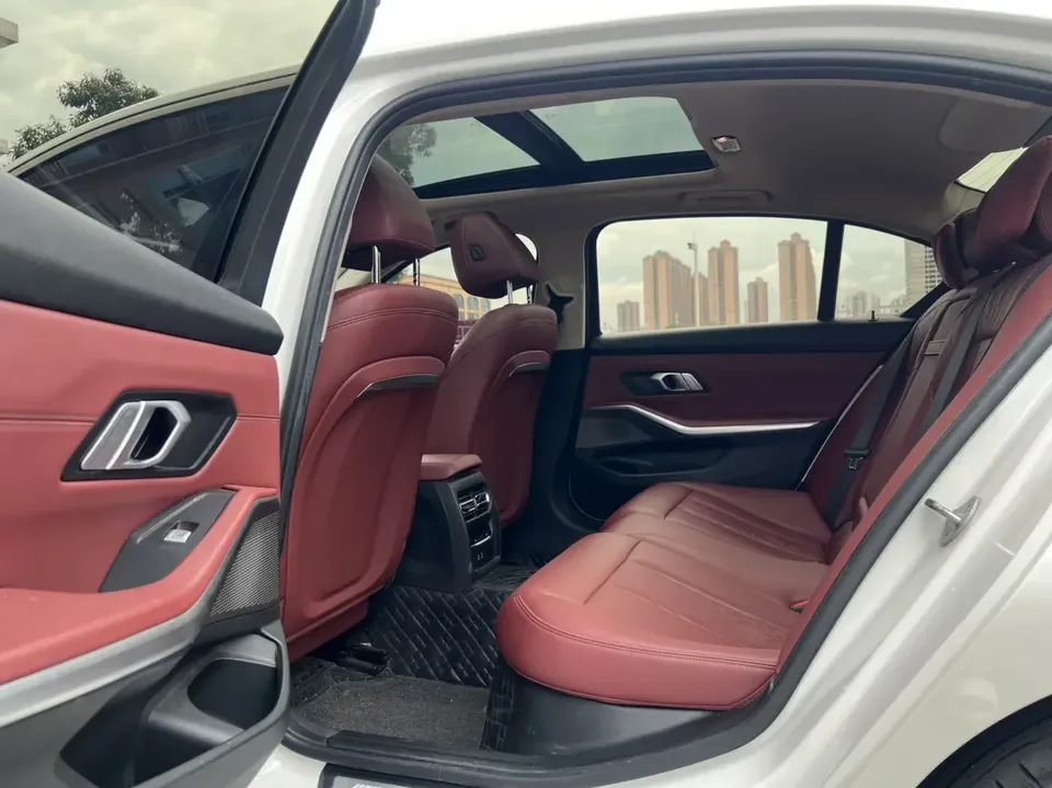 BMW 3 Series BMW 3 Series 2023 320Li M Sport Package 2023 — thumbnail 3