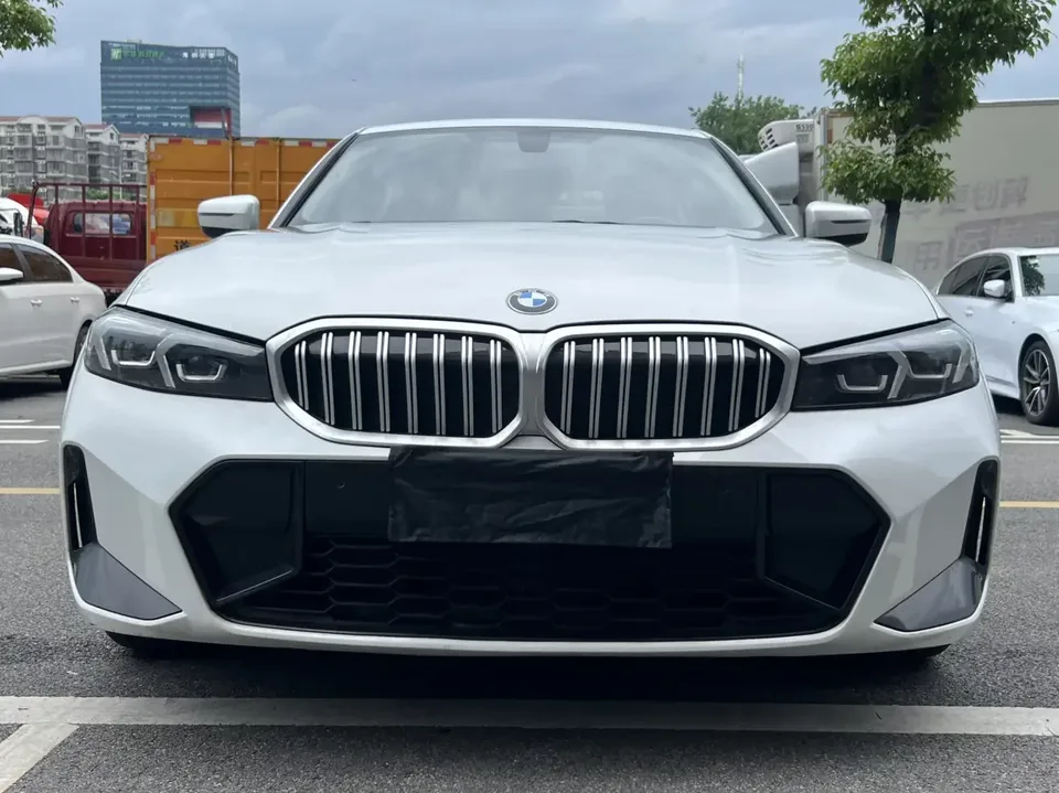 BMW 3 Series BMW 3 Series 2023 320Li M Sport Package 2023 — photo 1, buy with delivery to Moscow
