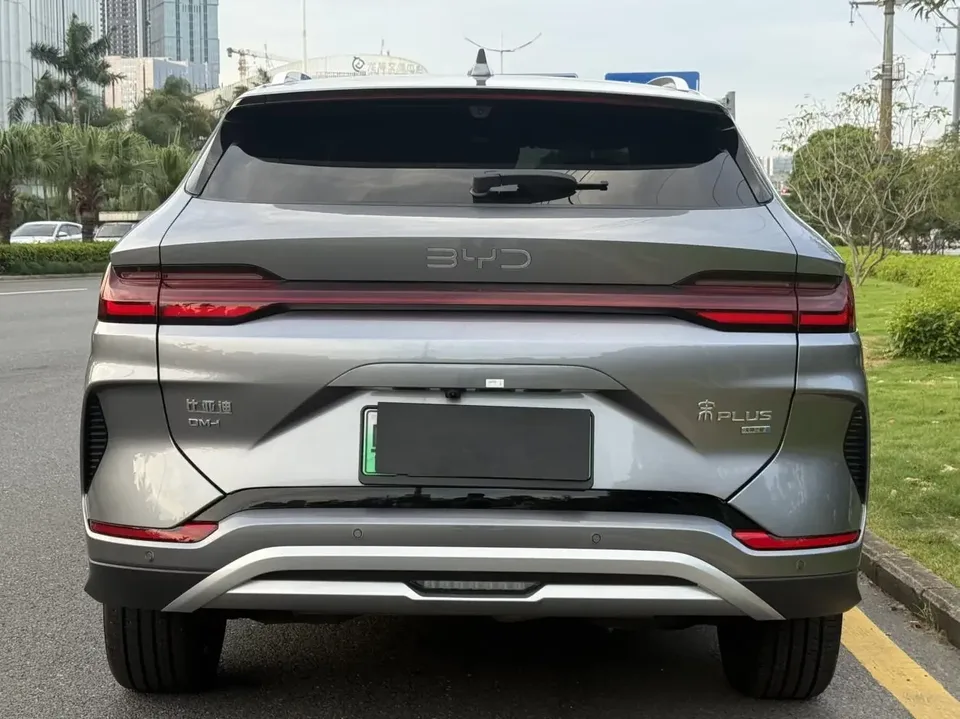 BYD Song PLUS DM Song PLUS DM 2025 DM-i 112KM Premium Edition 2025 — миниатюра 2