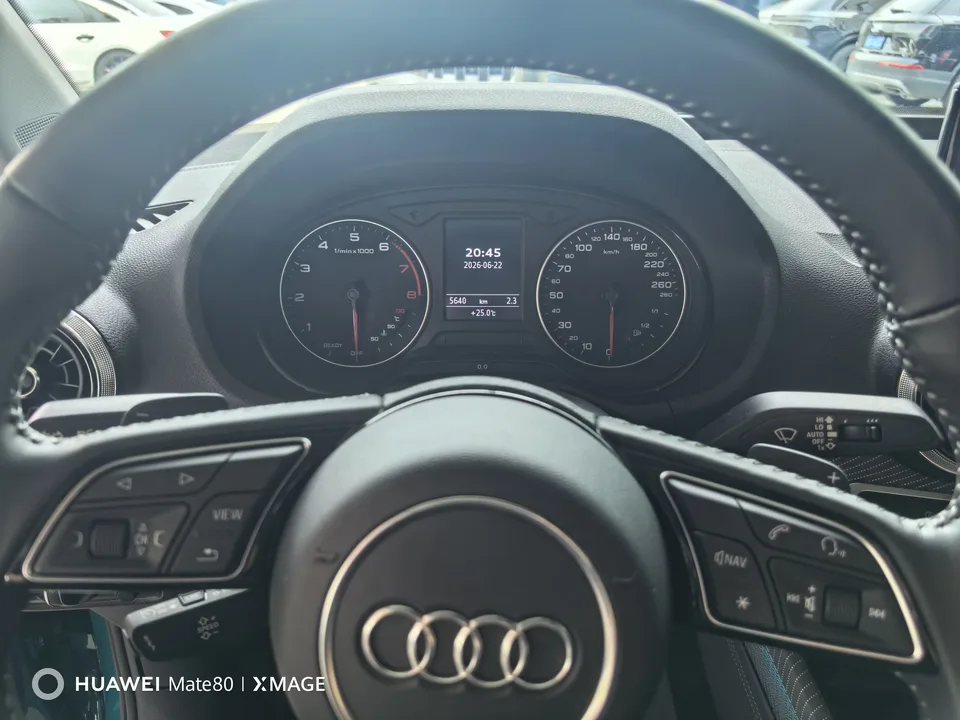 Audi Q2L Audi Q2L 2022 35 TFSI Progressive Dynamic 2022 — thumbnail 3