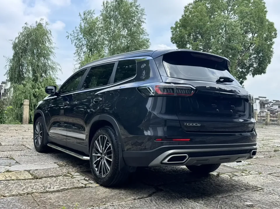 Chery Tiggo 8 Tiggo 8 2025 Excellence Edition 230TCI Automatic Deluxe Edition 2026 — thumbnail 2