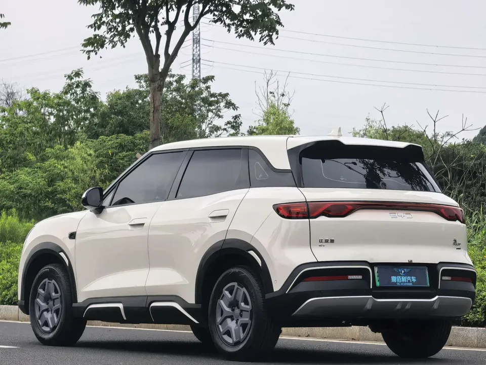 BYD Yuan Up Yuan UP 2025 Smart Driving Edition 401KM Vitality Edition 2025 — thumbnail 4