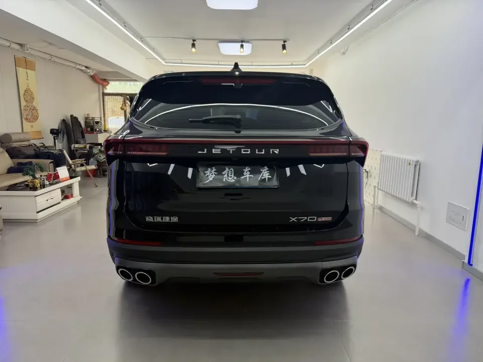 Jetour Jietu X70 PLUS Jietu X70 PLUS 2023 Ziqiang version 1.5T CVT Ziqiang MAX 7 seats 2024 — thumbnail 2