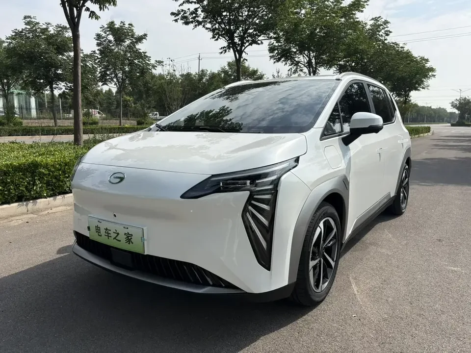 AION Y AION Y 2023 Plus 510 Smart Edition 2023 — photo 1, buy with delivery to Moscow
