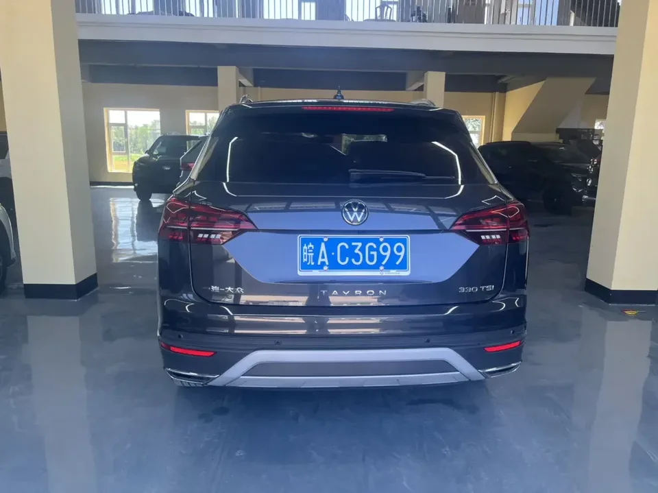 Volkswagen Tayron Tanyue 2022 280TSI 2WD Luxury Smart Edition 2022 — миниатюра 2