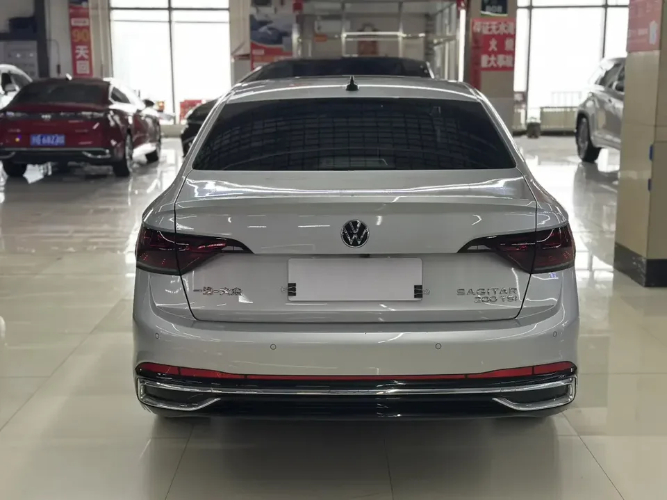 Volkswagen Sagitar Sagitar 2023 200TSI DSG Flying Edition 2023 — миниатюра 2