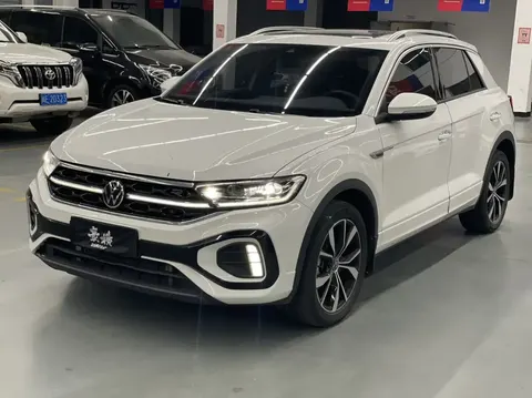 Volkswagen T-Roc 2024 купить в Москве