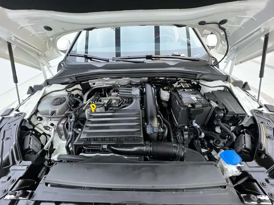 Volkswagen Lamando Lingdu 2022 Lingdu L 280TSI DSG Cool Edition 2023 — thumbnail 2
