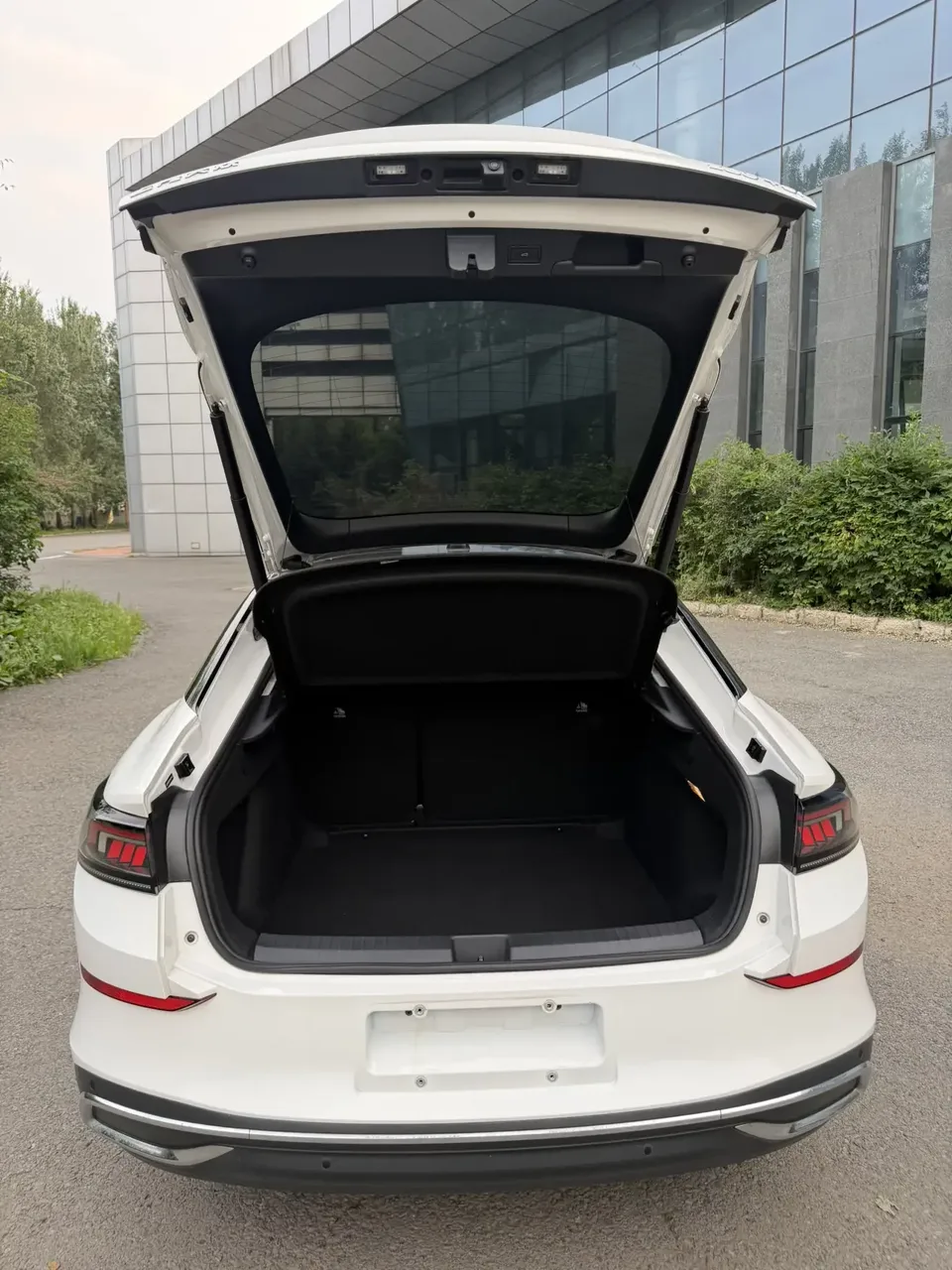 Volkswagen Lamando Lingdu 2022 Lingdu L 280TSI DSG Super Hot Flagship Edition 2022 — thumbnail 4