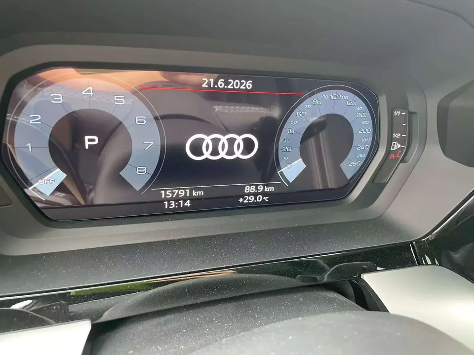 Audi A3 Audi A3 2023 Sportback 35 TFSI Stylish and sporty 2023 — thumbnail 5