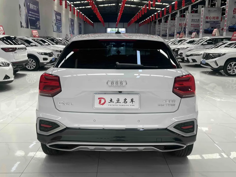 Audi Q2L Audi Q2L 2022 35 TFSI Progressive Elegance 2022 — thumbnail 2