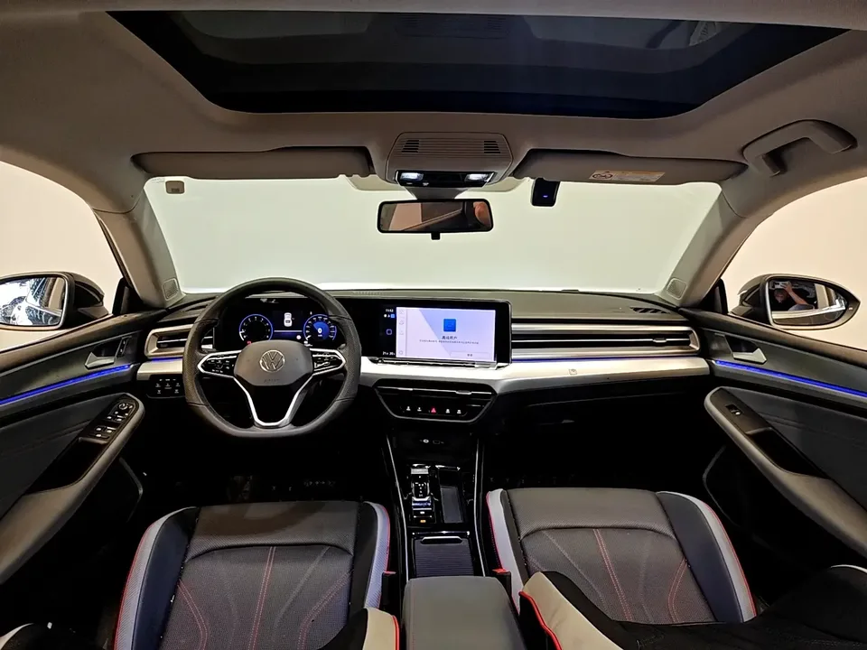 Volkswagen Lamando Lingdu 2022 Lingdu L 280TSI DSG Cool Edition 2022 — thumbnail 4