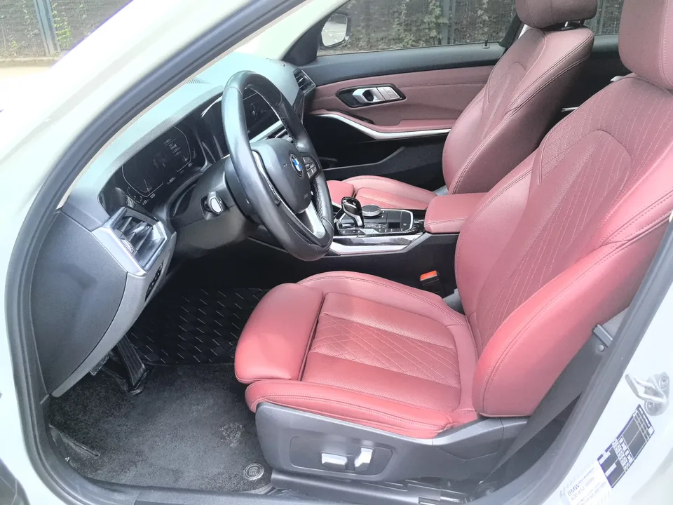BMW 3 Series BMW 3 Series 2022 320i Sport Package 2022 — thumbnail 5