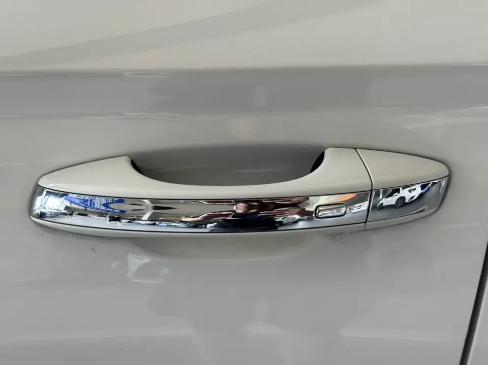 Volkswagen Tharu tuyue 2022 280TSI 2WD Deluxe Edition 2022 — миниатюра 2