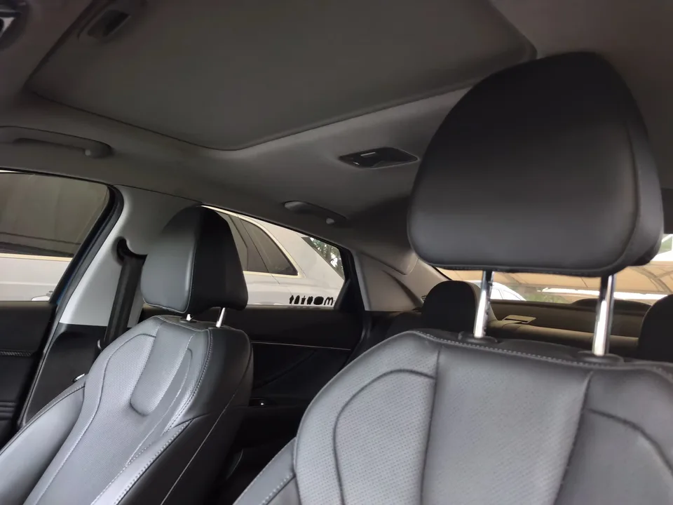 Hyundai Elantra Elantra 2021 1.5L CVT LUX Premium Edition 2022 — thumbnail 5