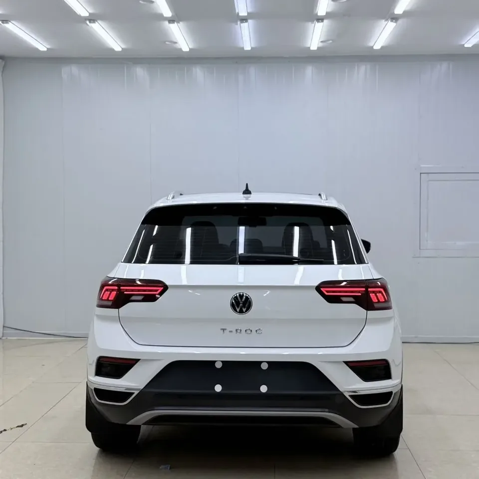 Volkswagen T-Roc TANG 2022 280TSI DSG 2WD Comfort PLUS 2022 — thumbnail 2