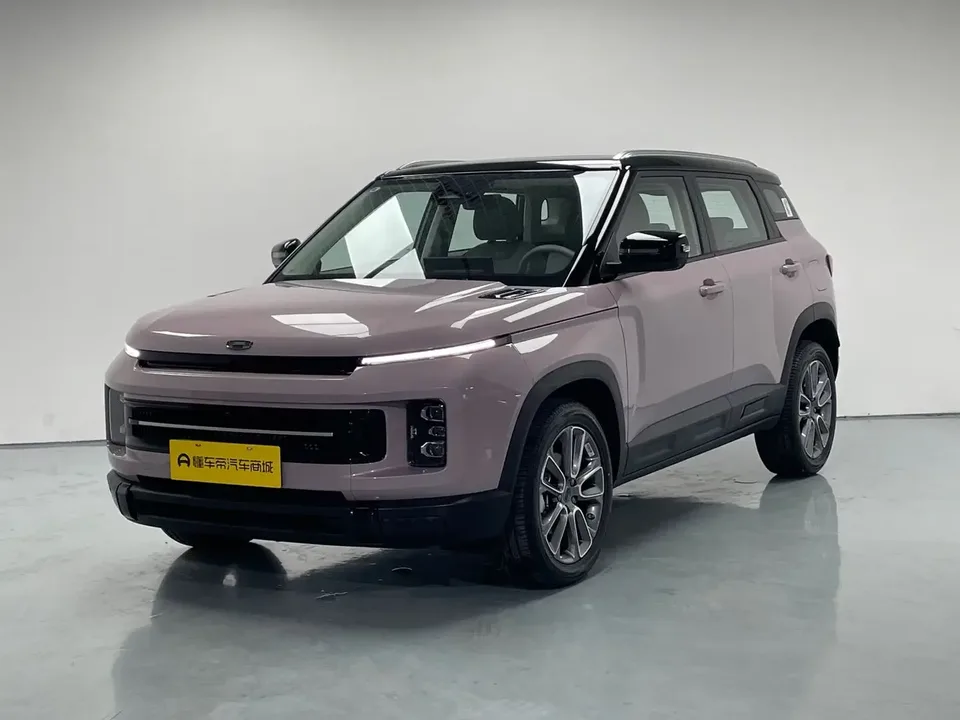 Geely ICON Geely ICON 2026 1.5TD Chocolate Edition 2025 — photo 1, buy with delivery to Moscow