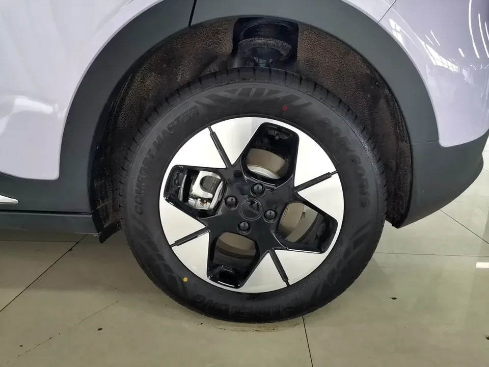 Geely Star Wish Star Wish 2026 410km Explorer Edition 2025 — thumbnail 3