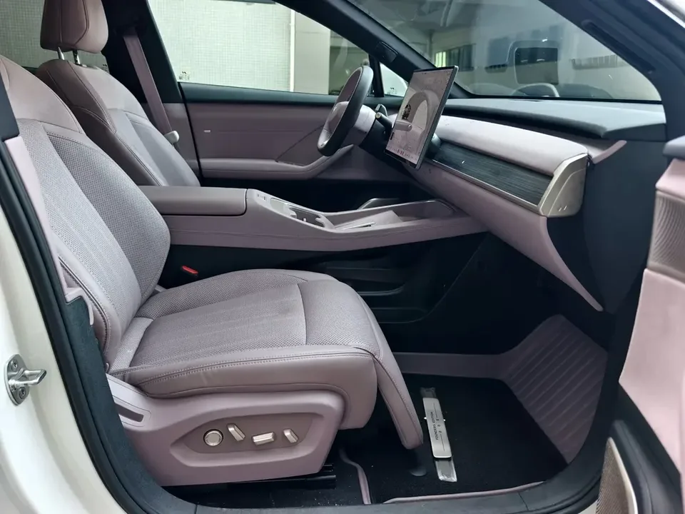 Ledao L60 Ledao L60 2024 555km standard range version 2024 — миниатюра 5