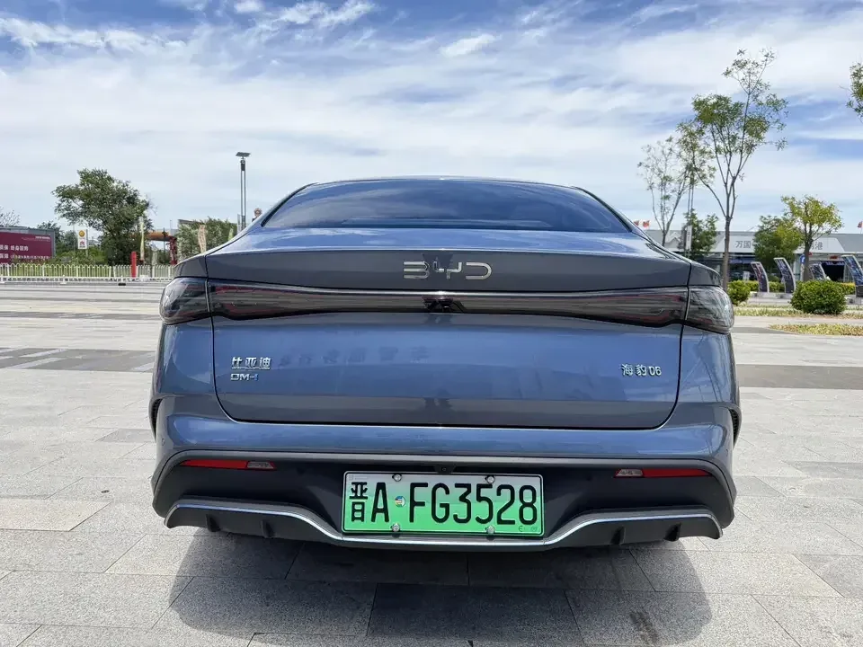 BYD Seal 06DM Seal 06DM 2024 DM-i 120KM Premium 2024 — thumbnail 2