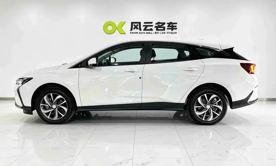 Buick Micro blue 6 Micro blue 6 2024 450km Yuexiang Plus Edition 2026 — thumbnail 4