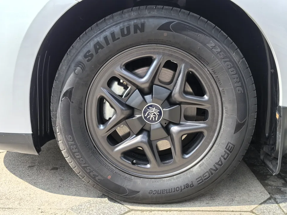 BYD Qin PLUS DM Qin PLUS DM 2025 DM-i 55KM Intelligent Driving Edition Leading Edition 2025 — thumbnail 3
