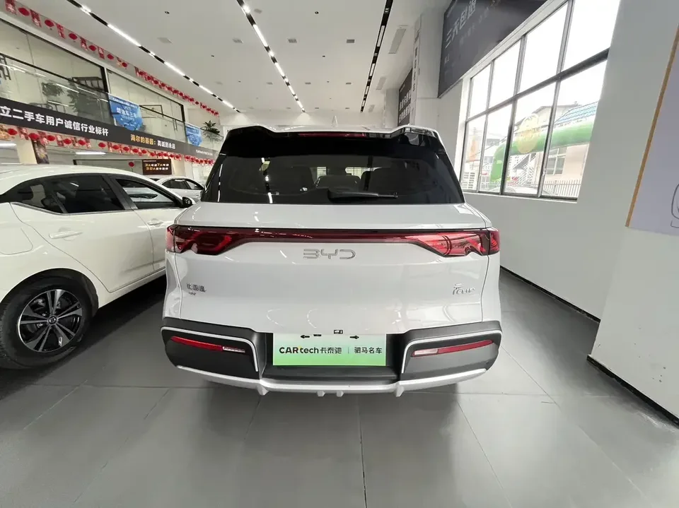 BYD Yuan Up Yuan UP 2024 401KM Leading Type 2025 — thumbnail 2