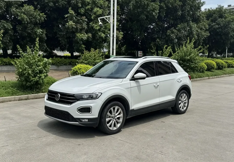 Volkswagen T-Roc TANG 2022 280TSI DSG 2WD Elite PLUS 2022 — photo 1, buy with delivery to Moscow