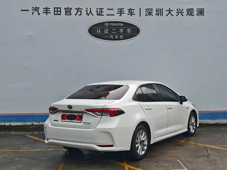 Toyota Corolla Corolla 2023 Intelligent Electric Hybrid Dual Engine 1.8L E-CVT Elite Edition 2023 — thumbnail 2