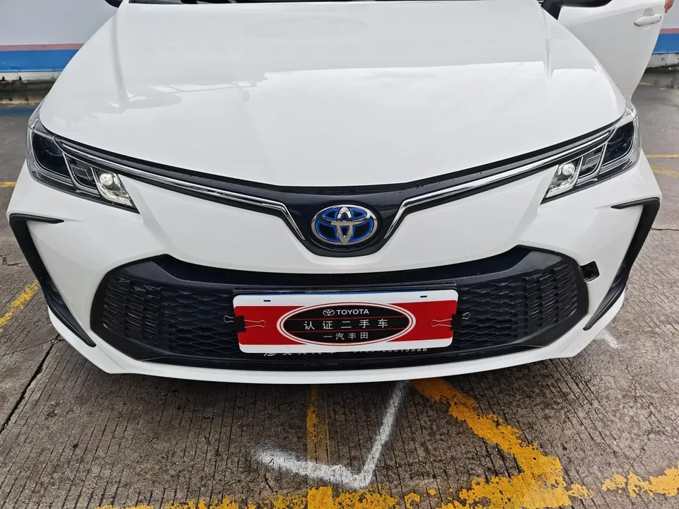 Toyota Corolla Corolla 2023 Intelligent Electric Hybrid Dual Engine 1.8L E-CVT Elite Edition 2023 — thumbnail 3