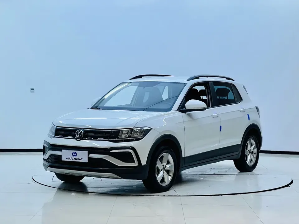 Volkswagen Tu Kai Tu Kai 2023 1.5L Automatic Fashion Edition 2025 — photo 1, buy with delivery to Moscow