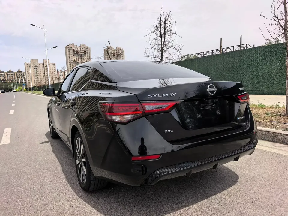 Nissan Sylphy Sylphy 2022 Electric drive version e-POWER Super Intelligent Link PLUS 2023 — thumbnail 4