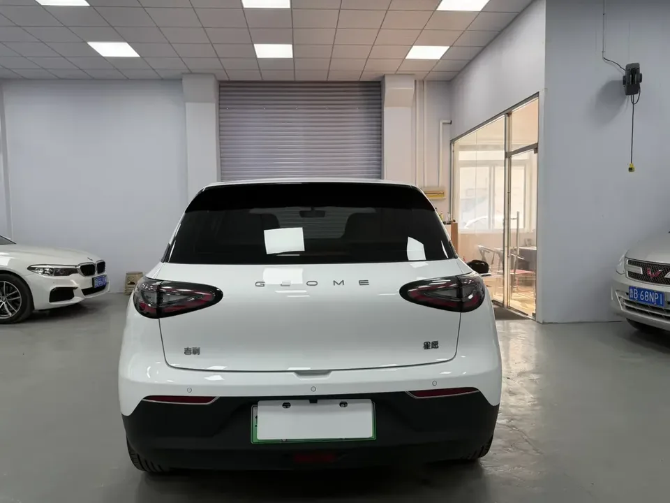 Geely Star Wish Star Wish 2025 410km Free Edition 2025 — thumbnail 2