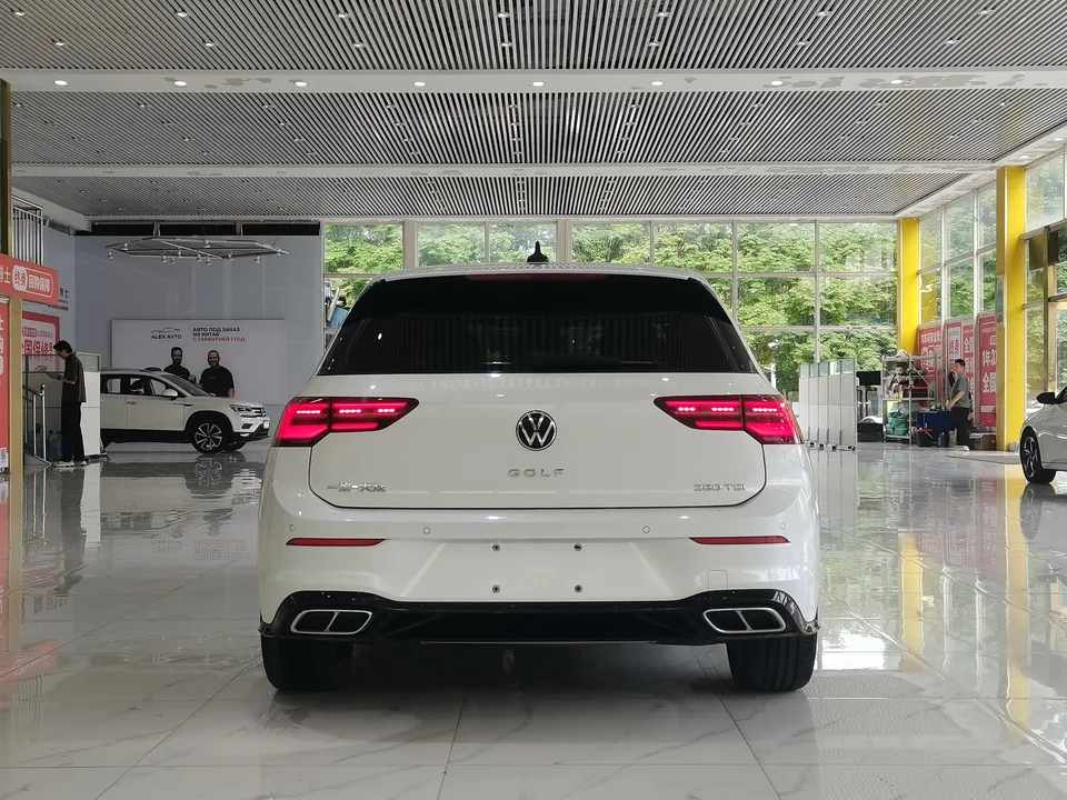 Volkswagen Golf golf 2021 280TSI DSG R-Line 2022 — thumbnail 2