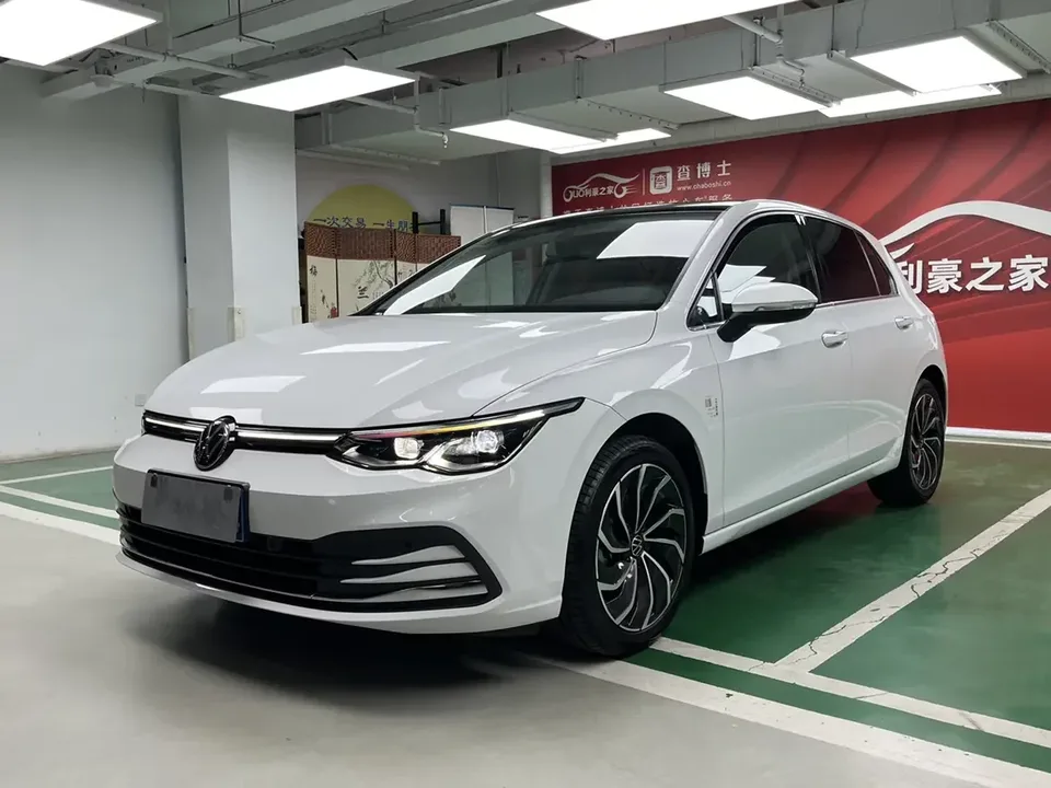 Volkswagen Golf golf 2021 280TSI DSG 30th Anniversary Edition 2022 — photo 1, buy with delivery to Moscow