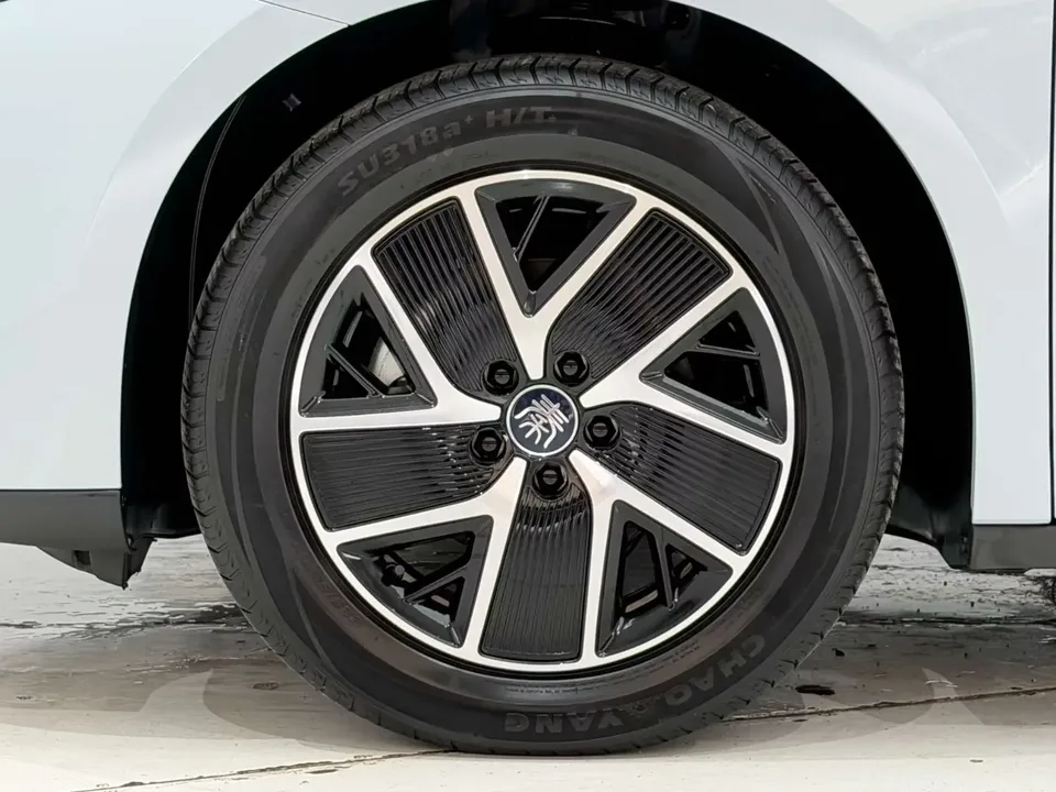 BYD Qin L DM Qin L DM 2024 DM-i 120KM Beyond 2024 — thumbnail 4