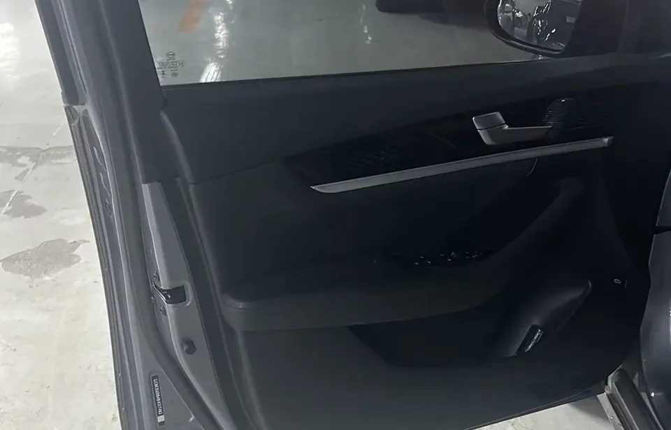 BYD Qin PLUS EV Qin PLUS EV 2023 510KM Travel Edition 2024 — thumbnail 2
