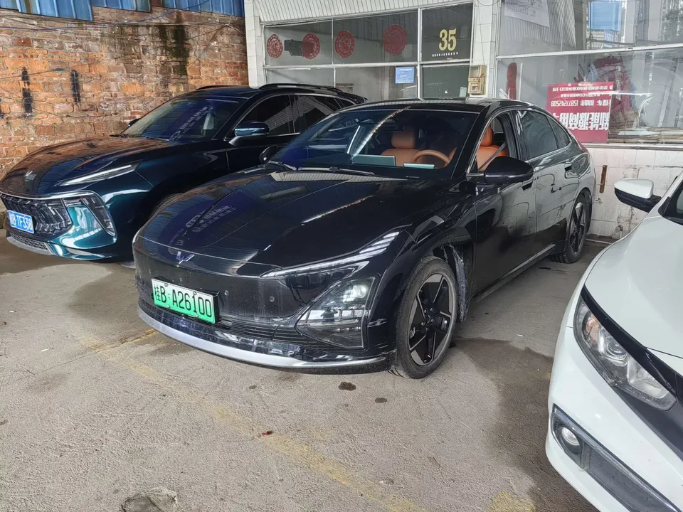 Wuling Starlight EV Wuling Starlight EV 2025 610km Smart Flagship 2025 — photo 1, buy with delivery to Moscow