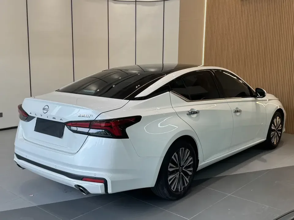 Nissan Altima Sound of nature 2022 2.0L XL-TLS Enjoy Edition 2023 — миниатюра 2