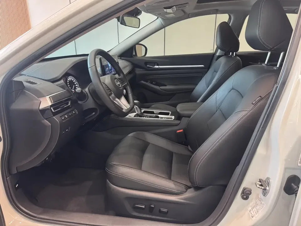 Nissan Altima Sound of nature 2022 2.0L XL-TLS Enjoy Edition 2023 — миниатюра 4