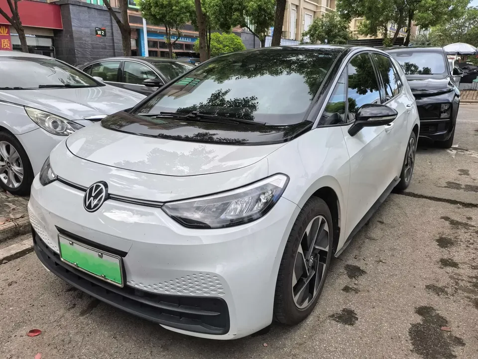 Volkswagen ID.3 Volkswagen ID.3 2024 Extreme Edition 2024 — photo 1, buy with delivery to Moscow