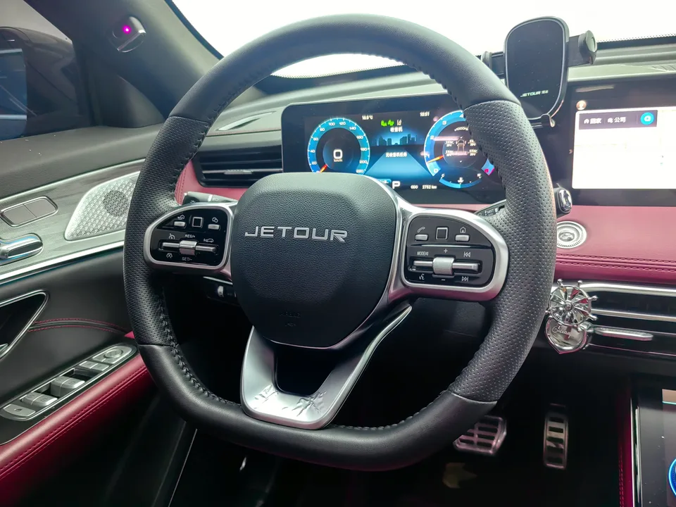 Jetour Jietu X70 PRO Jietu X70 PRO 2023 1.6TD DCT Yuexiang MAX 7-seater 2024 — миниатюра 5