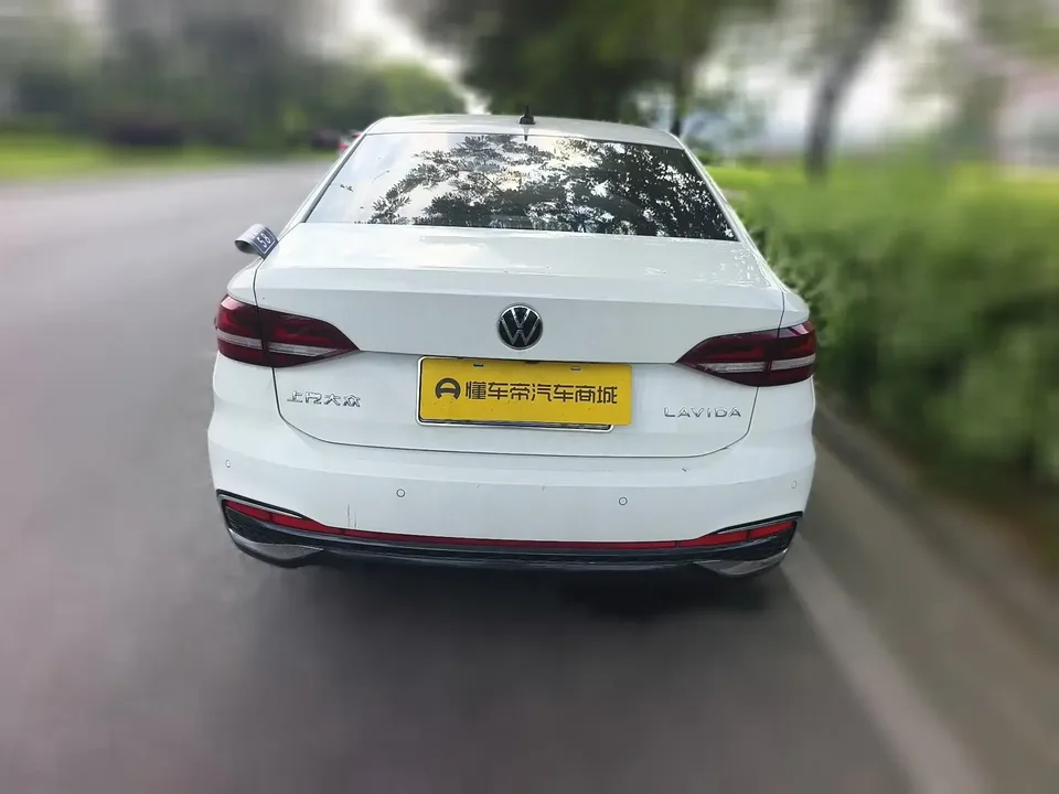 Volkswagen Lavida Lavida 2023 Modified 1.5L Automatic Starry Sky 5 Million Edition 2023 — thumbnail 2