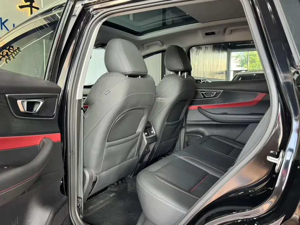 Chery Tiggo 7 Tiggo 7 2023 Super Power Edition 1.5T CVT Super Power Defender 2024 — thumbnail 3