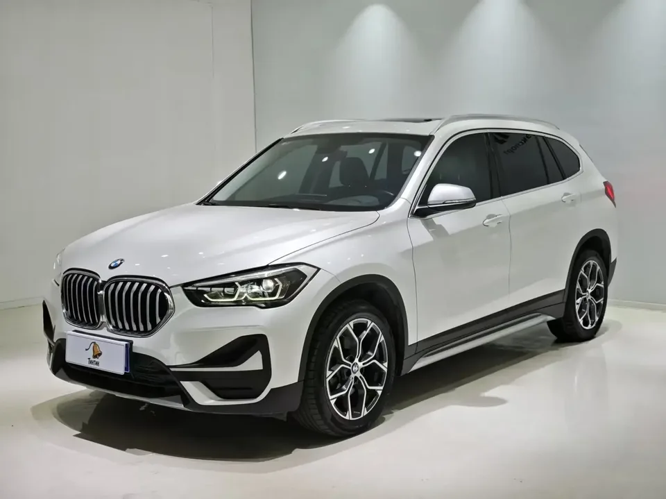 BMW X1 BMW X1 2022 sDrive20Li Fashion 2022 — photo 1, buy with delivery to Moscow