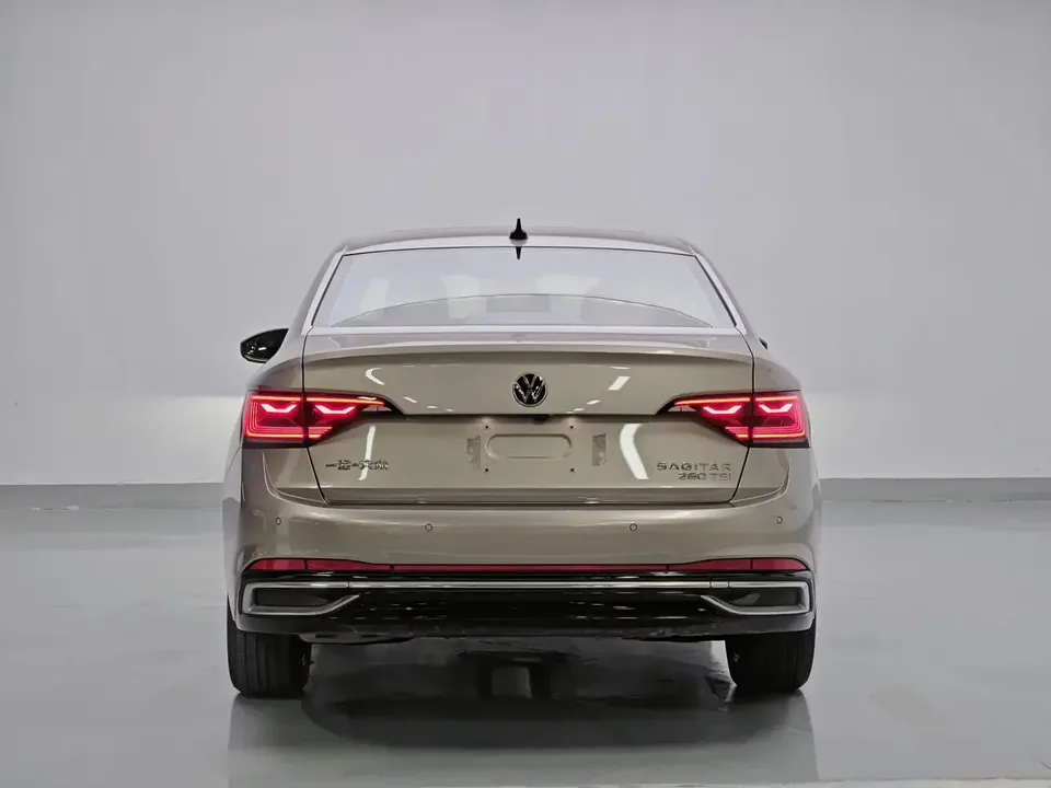 Volkswagen Sagitar Sagitar 2023 280TSI DSG Beyond Edition 2022 — thumbnail 2
