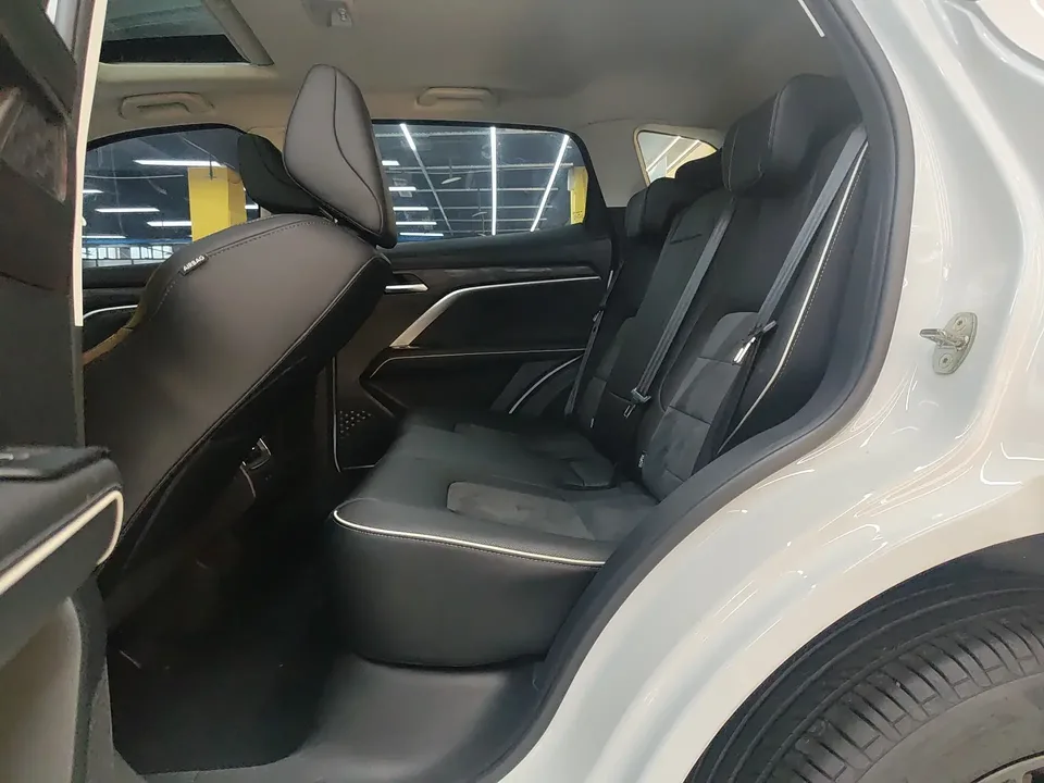 Haval H6 Haval H6 2023 National Trend Edition 1.5T Automatic City Edition 2024 — миниатюра 3