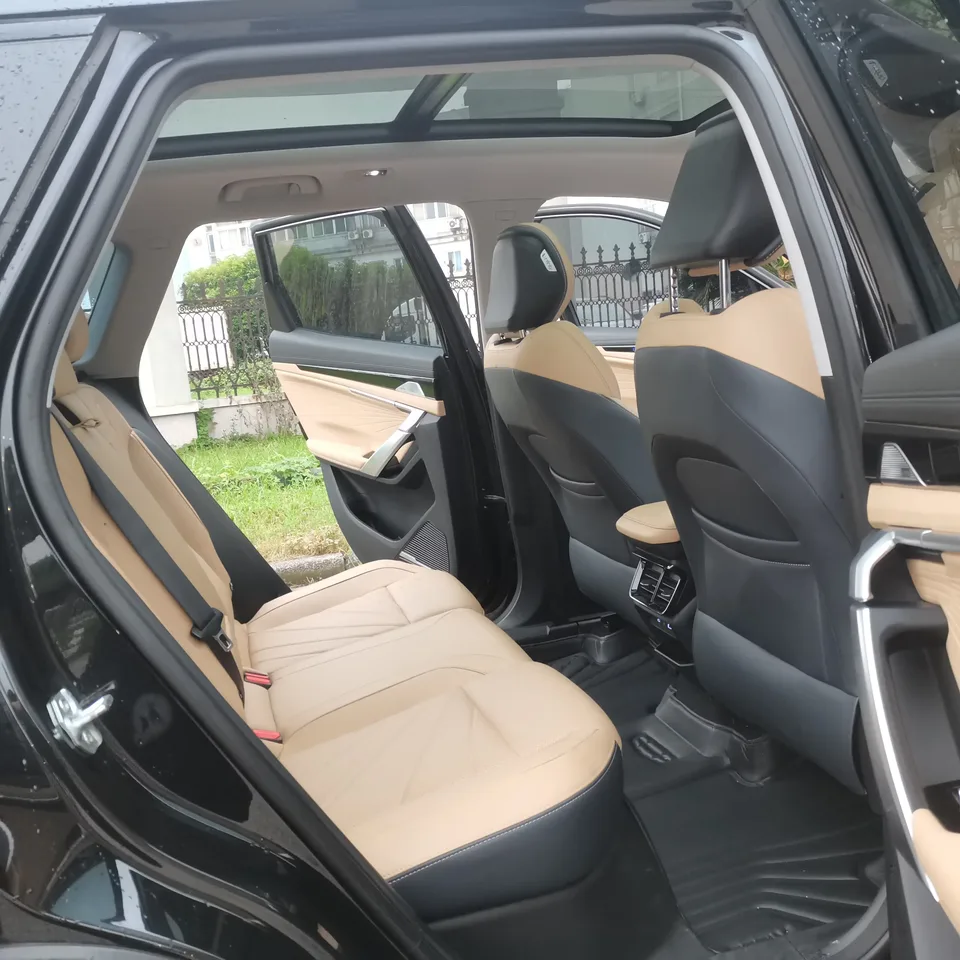 Geely Atlas L Boyue L 2023 1.5TD DCT Premium 2023 — thumbnail 3